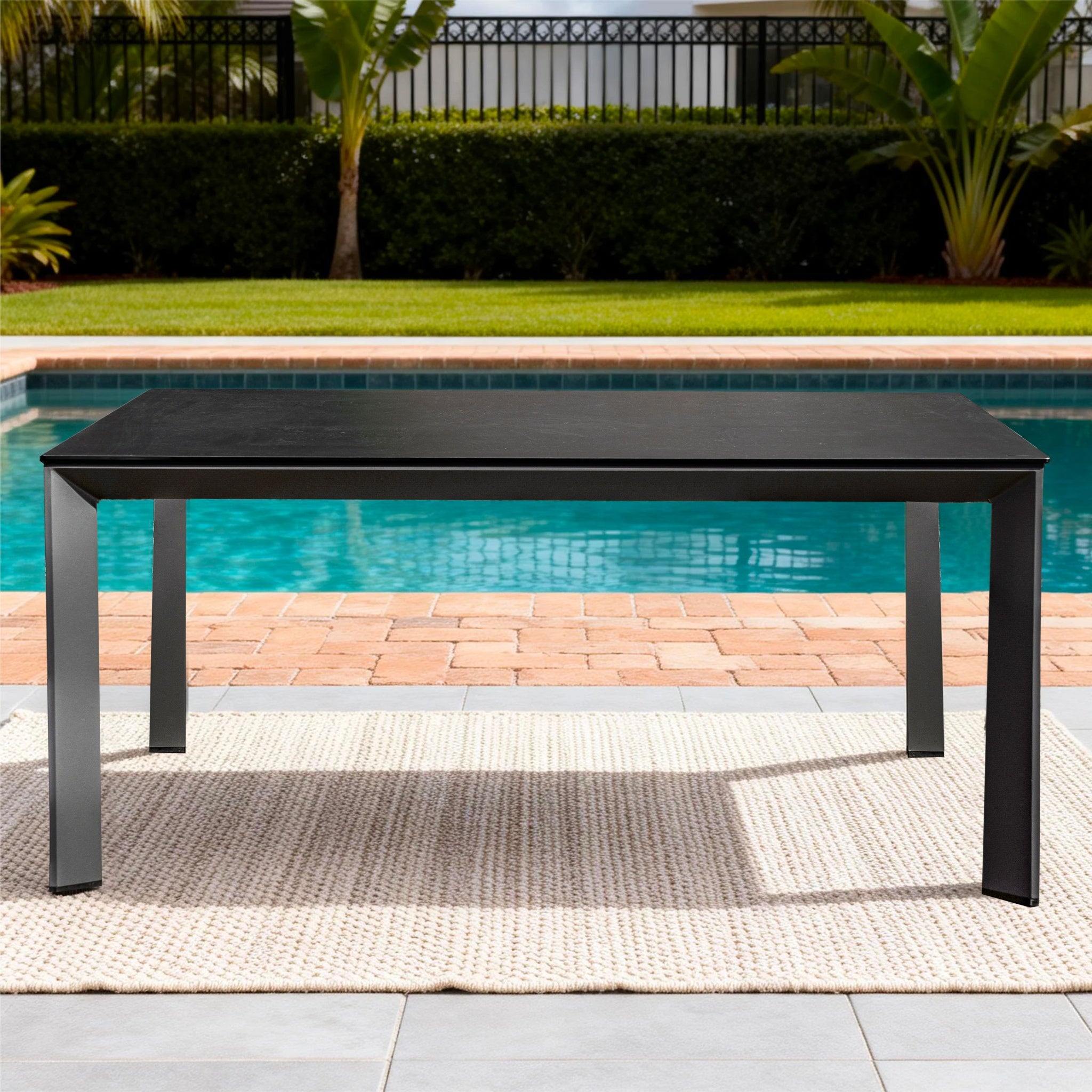 ARVE 160cm Aluminum Dining Table