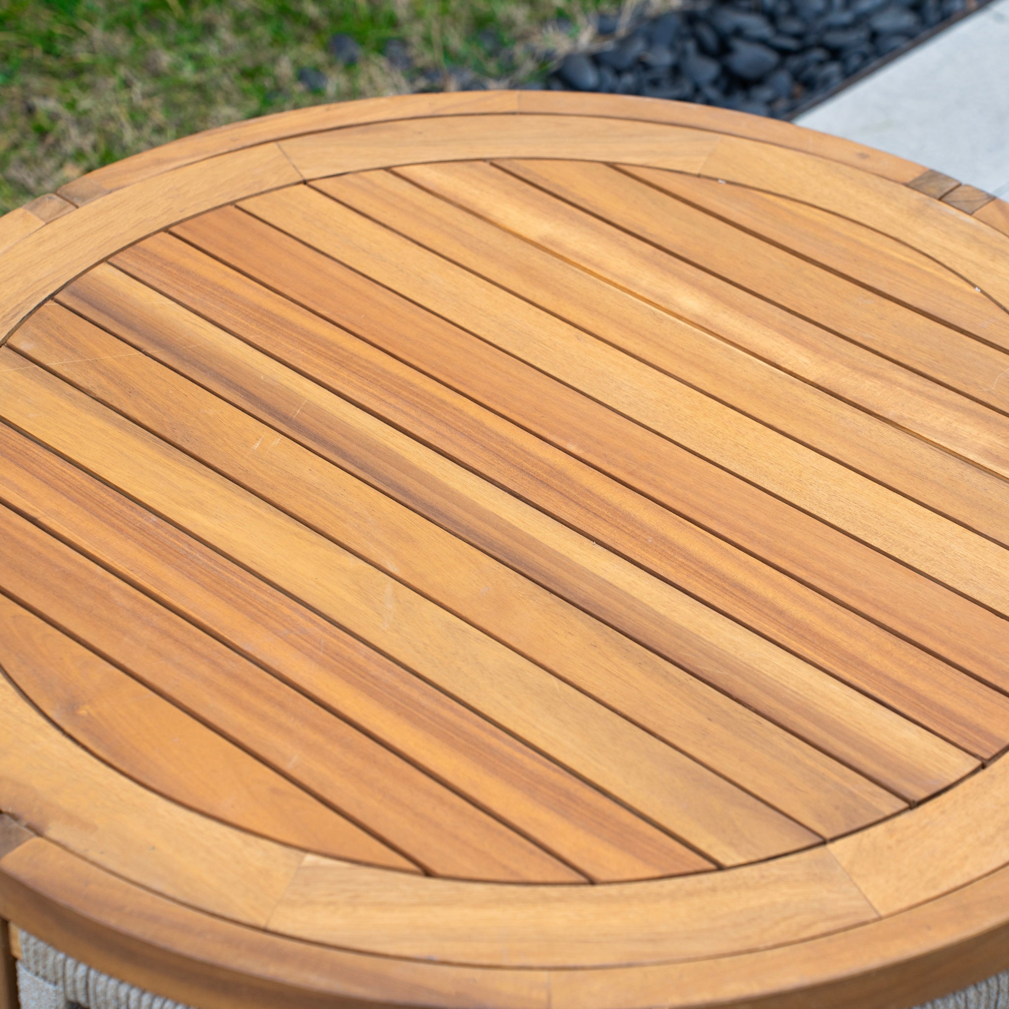 CAVEN Solid Wood Oval Outdoor Coffee Table