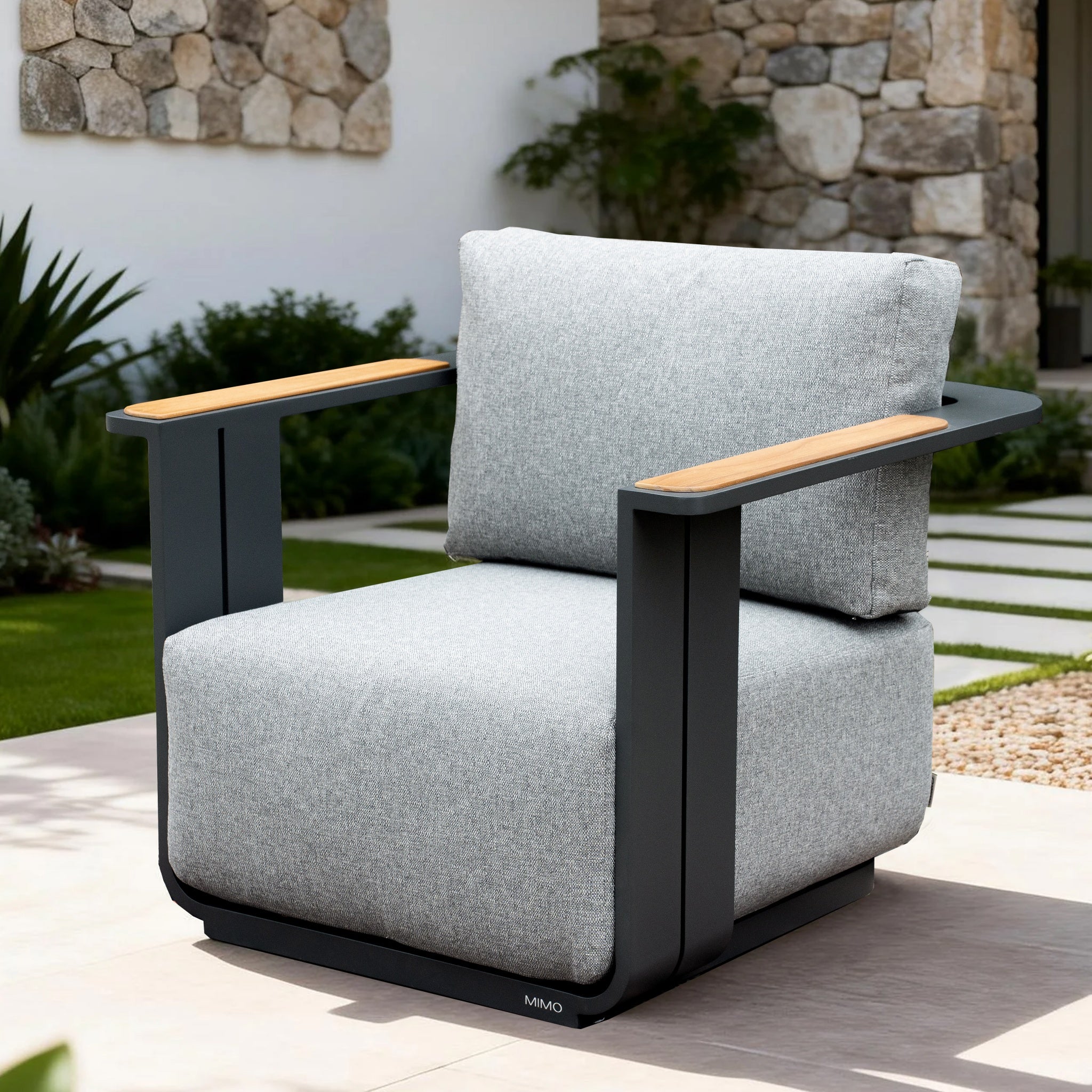 VAREL Aluminium Outdoor Armchair
